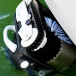 Dron de limpieza de barco en obra viva servicio en Alicante